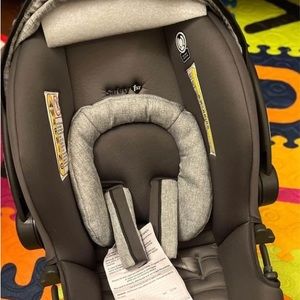NWT Infant Car seat